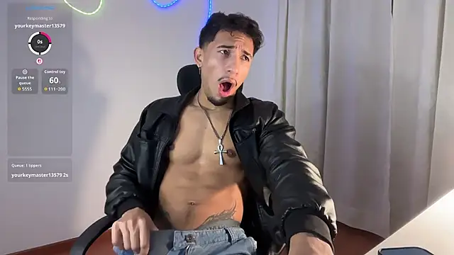 Snapshot of rafael_stone11 chatting on February 13, 2026, 3:39 am rafael stone11 online show from February 13, 2026, 3:39 am