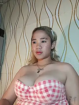 Snapshot of morena_joy69 chatting on July 5, 2026, 8:54 am morena joy69 online show from July 5, 2026, 8:54 am