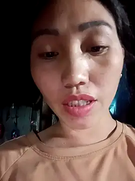 Snapshot of hot-luna- chatting on February 28, 2026, 1:11 pm hot-luna- online show from February 28, 2026, 1:11 pm