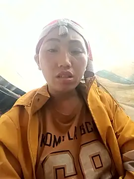 Snapshot of hot-luna- chatting on February 10, 2026, 9:08 am hot-luna- online show from February 10, 2026, 9:08 am