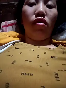 hot-luna- online show from March 22, 2026, 10:11 pm