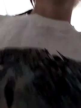 Snapshot of Bella-222 chatting on February 13, 2026, 5:07 am Bella-222 online show from February 13, 2026, 5:07 am