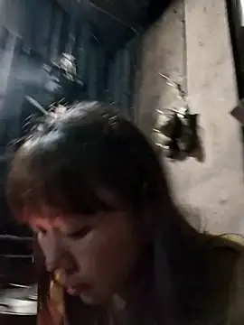 Snapshot of Bella-222 chatting on February 19, 2026, 11:29 am Bella-222 online show from February 19, 2026, 11:29 am