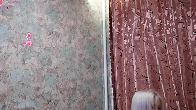 Snapshot of Yunakiss chatting on February 21, 2026, 7:49 pm Yunakiss online show from February 21, 2026, 7:49 pm