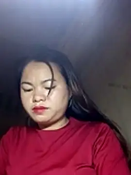 Snapshot of emlylyxinh chatting on February 8, 2026, 7:55 pm emlylyxinh online show from February 8, 2026, 7:55 pm