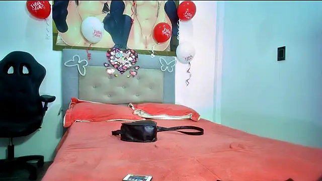 MEW ALIX online show from February 25, 2026, 1:44 pm