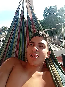 Snapshot of NikoHot_anatole chatting on June 13, 2026, 12:14 pm NikoHot anatole online show from June 13, 2026, 12:14 pm