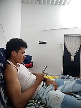 Snapshot of NikoHot_anatole chatting on March 1, 2026, 3:06 am NikoHot anatole online show from March 1, 2026, 3:06 am