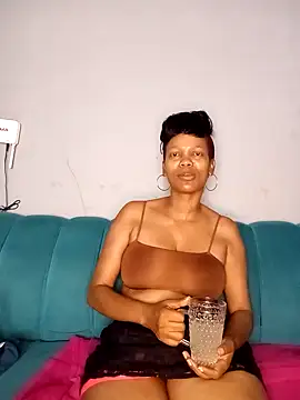 Pogee94 online show from February 4, 2026, 8:31 am