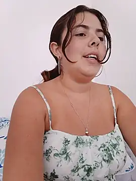 lyss muller online show from June 24, 2026, 8:28 pm