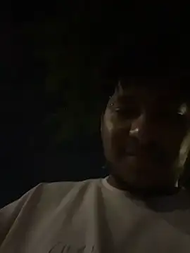 Snapshot of Danny_black11 chatting on February 16, 2026, 1:04 am Danny black11 online show from February 16, 2026, 1:04 am