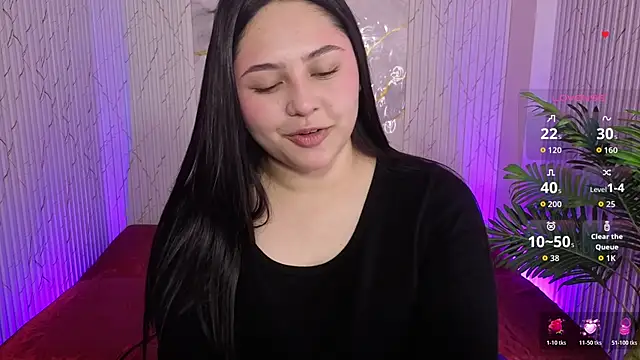 Snapshot of Siena_Tay chatting on February 28, 2026, 11:43 am Siena Tay online show from February 28, 2026, 11:43 am