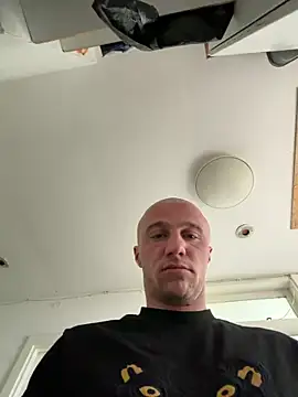 Snapshot of michaarMichaels chatting on May 3, 2026, 6:51 am michaarMichaels online show from May 3, 2026, 6:51 am