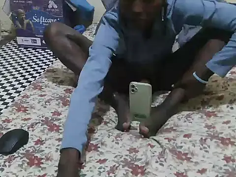 precious035 online show from February 12, 2026, 4:07 pm