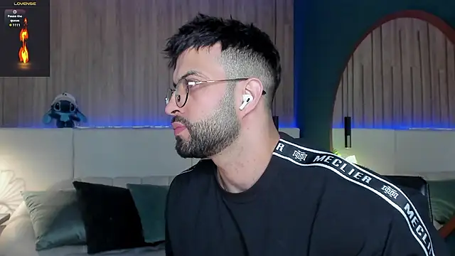 Jeremy Harden online show from February 24, 2026, 1:06 am