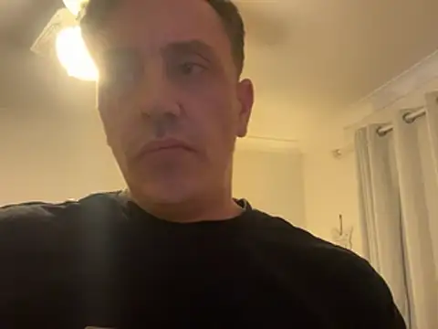 Snapshot of malcolm2334 chatting on April 3, 2026, 6:36 pm malcolm2334 online show from April 3, 2026, 6:36 pm