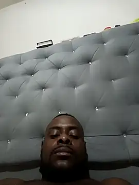 Tuverdugo12 online show from April 14, 2026, 5:29 pm