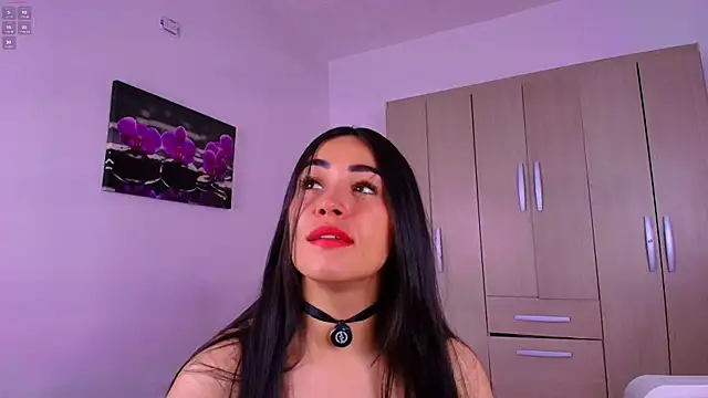 im natalia online show from February 24, 2026, 10:49 am