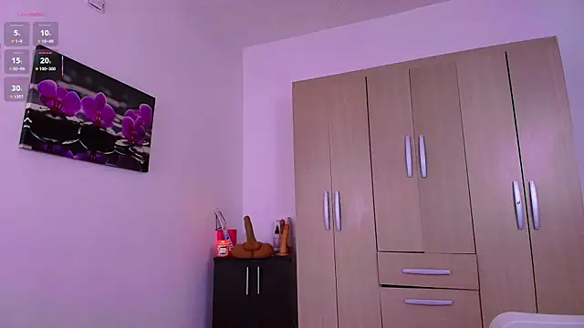 im natalia online show from March 23, 2026, 10:48 am