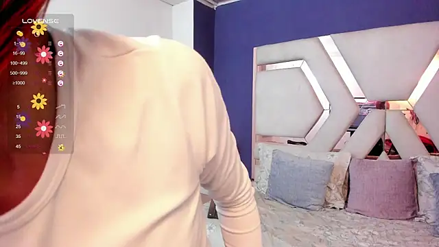 Sara Evaanns online show from April 16, 2026, 2:51 pm