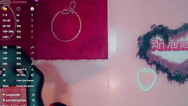 isabella vogue online show from February 13, 2026, 11:32 am