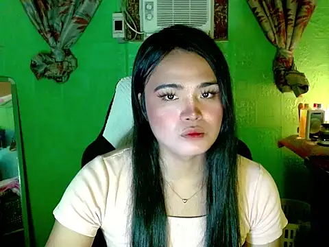 yourhot kristinexx online show from April 22, 2026, 2:02 pm