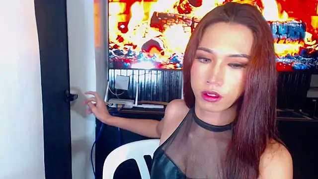 QueenAlisonfoxx online show from May 29, 2026, 12:05 am