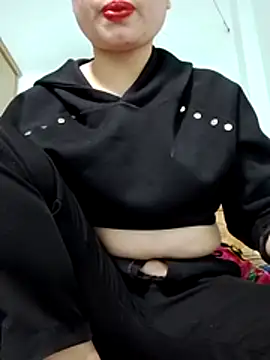 Snapshot of Kathylove_2026 chatting on February 20, 2026, 12:18 pm Kathylove 2026 online show from February 20, 2026, 12:18 pm