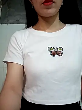 Vyvvyy69 online show from February 3, 2026, 11:21 pm