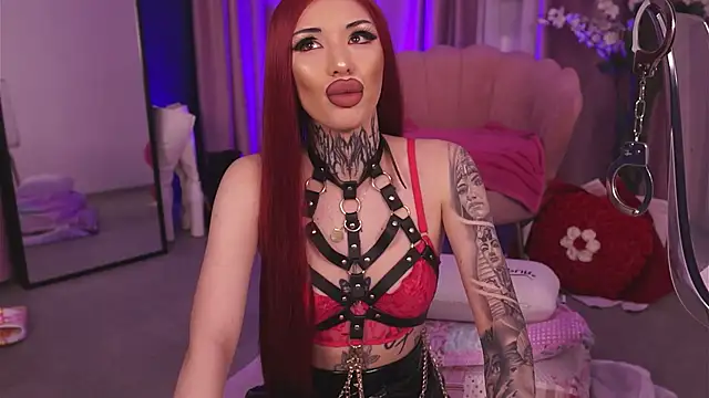 CassandraFoxy online show from February 15, 2026, 5:30 am