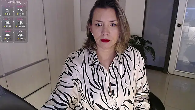 milfsecret69 online show from March 31, 2026, 11:34 am