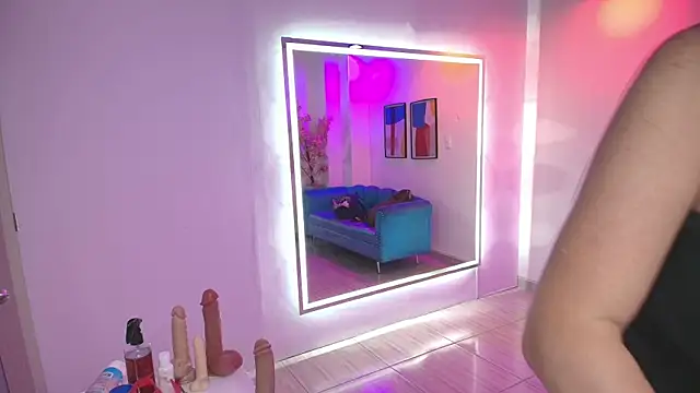 Madame scarlett online show from March 26, 2026, 11:30 am