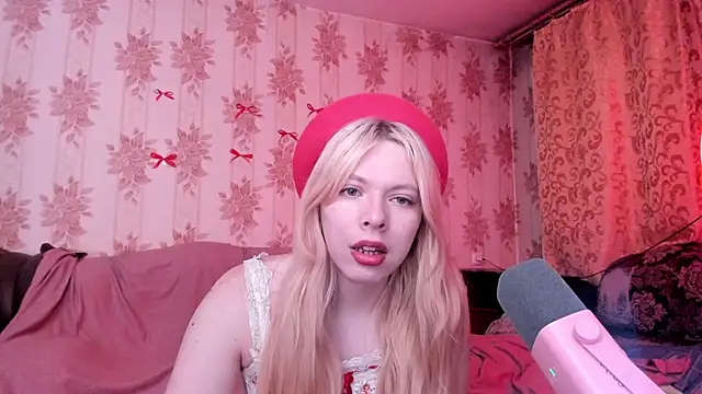 Cutie Bambi online show from March 5, 2026, 11:07 am