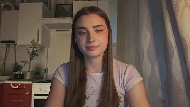 Snapshot of LissaBliss chatting on June 1, 2026, 3:33 pm LissaBliss online show from June 1, 2026, 3:33 pm