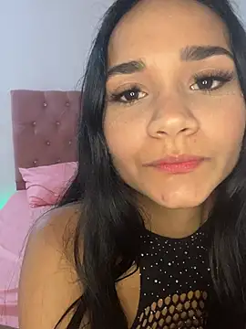 Snapshot of Maria_x_Alejandra chatting on March 3, 2026, 4:25 pm Maria x Alejandra online show from March 3, 2026, 4:25 pm