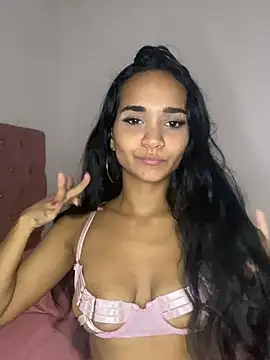 Maria x Alejandra online show from March 5, 2026, 12:57 pm