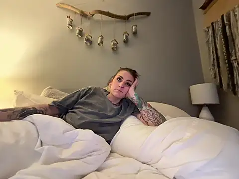 Snapshot of Sexysanka chatting on February 21, 2026, 6:15 am Sexysanka online show from February 21, 2026, 6:15 am