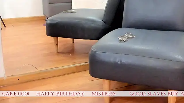 Oliviia williams online show from February 20, 2026, 11:34 am