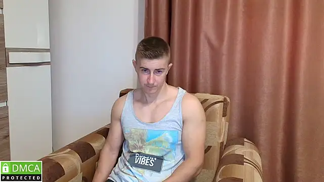 Snapshot of TodMusclePower9 chatting on July 8, 2026, 4:24 am TodMusclePower9 online show from July 8, 2026, 4:24 am