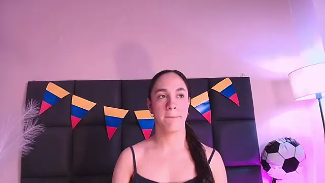 Snapshot of CelesteQueeen chatting on June 24, 2026, 12:15 pm CelesteQueeen online show from June 24, 2026, 12:15 pm