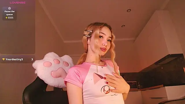 dionlee9 online show from February 9, 2026, 2:26 pm