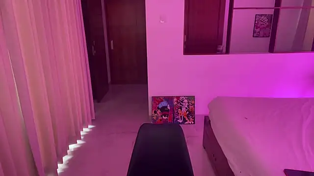 ViviNoir online show from February 20, 2026, 12:18 am