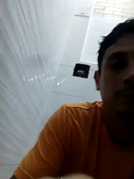 Snapshot of rejypool chatting on July 4, 2026, 5:39 pm rejypool online show from July 4, 2026, 5:39 pm