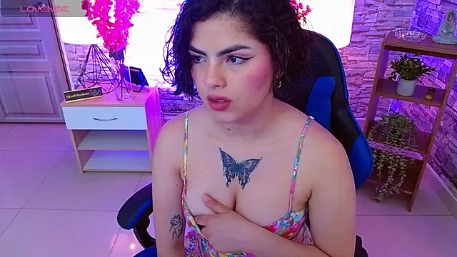 butterflyx39 online show from February 3, 2026, 11:04 am