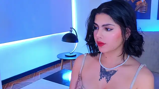 Snapshot of butterflyx39 chatting on June 21, 2026, 12:11 pm butterflyx39 online show from June 21, 2026, 12:11 pm