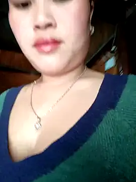 Snapshot of Mayly_Sweet chatting on February 13, 2026, 8:25 am Mayly Sweet online show from February 13, 2026, 8:25 am