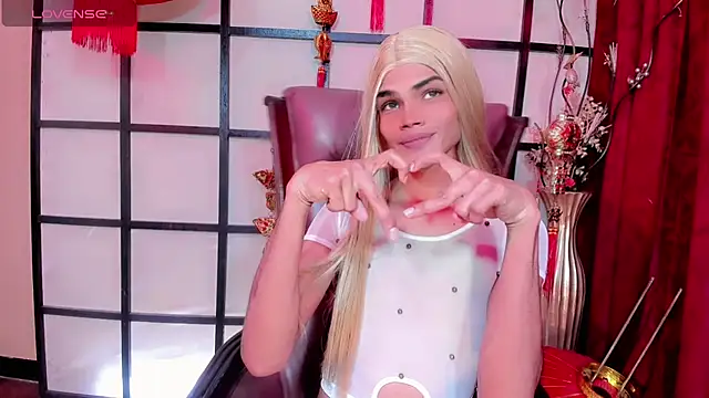 Karol Vanessa   online show from May 31, 2026, 9:48 pm