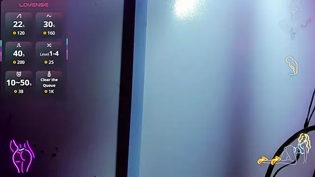 Snapshot of Karol_Vanessa__ chatting on March 1, 2026, 3:17 am Karol Vanessa online show from March 1, 2026, 3:17 am