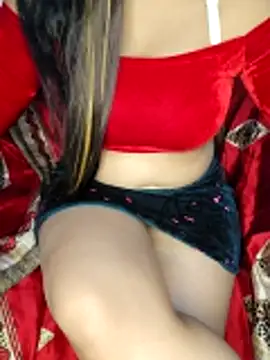 Snapshot of Cutie_Princess1 chatting on February 3, 2026, 6:22 am Cutie Princess1 online show from February 3, 2026, 6:22 am