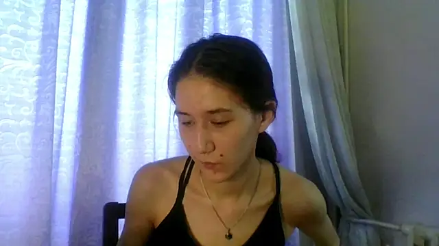NickiKisinger online show from July 19, 2026, 7:06 am